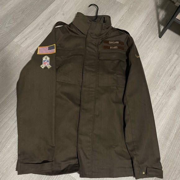 Nike Other - 2017 Salute To Service Chicago Bears Jacket Sz. M